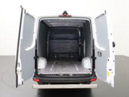 Mercedes-Benz Sprinter 319CDI BlueTEC 3.0V6 Automaat L2H1 | Euro 6 | 199.574 km | 2015 | 190 pk