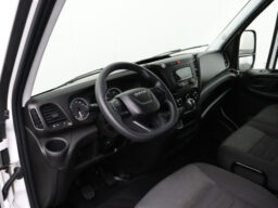 Iveco Daily 35C16 Bakwagen+Laadklep | 82.007 km | 2022 | 156 pk