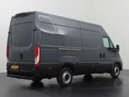 Iveco Daily 35S14 Hi-Matic Automaat L2H2 | 42.237 km | 2022 | 136 pk