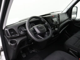 Iveco Daily 35C16 Bakwagen+Laadklep | 91.674 km | 2022 | 156 pk