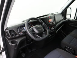 Iveco Daily 35C16 Bakwagen+Laadklep | 76.305 km | 2022 | 156 pk