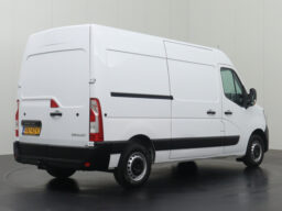 Renault Master 2.3DCi 135PK L2H2 | Navigatie | Camera | 90.192 km | 2022 | 135 pk