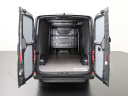 Volkswagen Crafter 2.0TDI 140PK L3H2 Highline | 123.683 km | 2020 | 140 pk